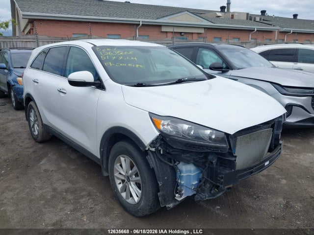 Продажа на аукционе авто 2019 Kia Sorento, vin: 5XYPG4A37KG517724, номер лота: 12635668