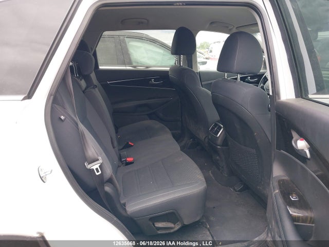 12635668 :رقم المزاد ، 5XYPG4A37KG517724 vin ، 2019 Kia Sorento مزاد بيع