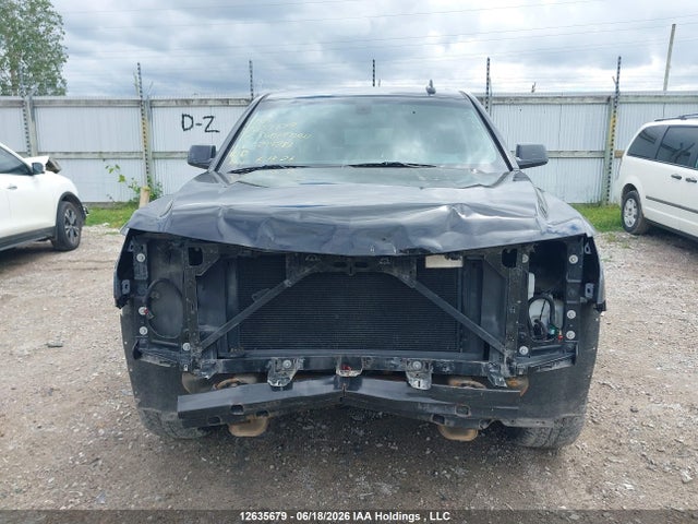 Продаж на аукціоні авто 2018 Chevrolet Suburban Ls, vin: 1GNSKGKC9JR214282, номер лоту: 12635679