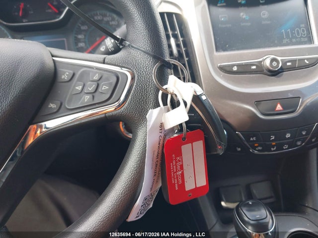 12635694 :رقم المزاد ، 3G1BE6SM7HS538530 vin ، 2017 Chevrolet Cruze Lt مزاد بيع