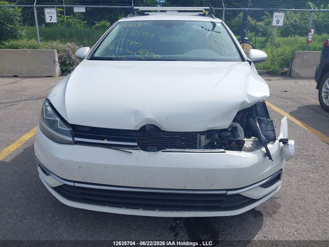 3VW217AU1JM753449 Volkswagen Golf Sportwagen S