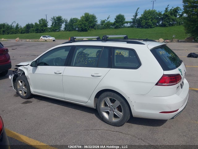3VW217AU1JM753449 Volkswagen Golf Sportwagen S