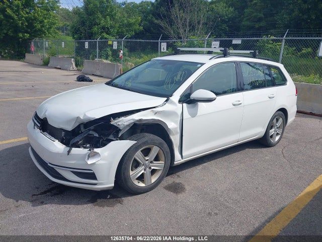 3VW217AU1JM753449 Volkswagen Golf Sportwagen S
