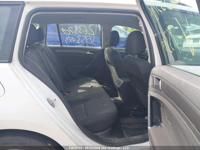 3VW217AU1JM753449 Volkswagen Golf Sportwagen S