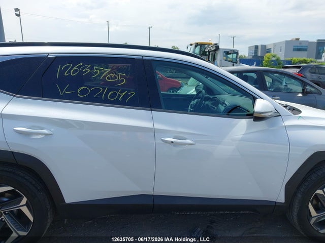 2022 Hyundai Tucson Luxury Hybrid Awd მანქანა იყიდება აუქციონზე, vin: KM8JCCA18NU021047, აუქციონის ნომერი: 12635705