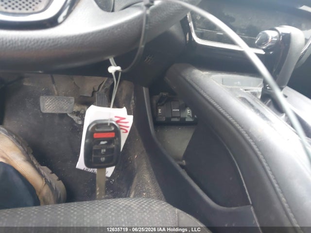 3CZRU5H31GM103808 Honda HR-V LX