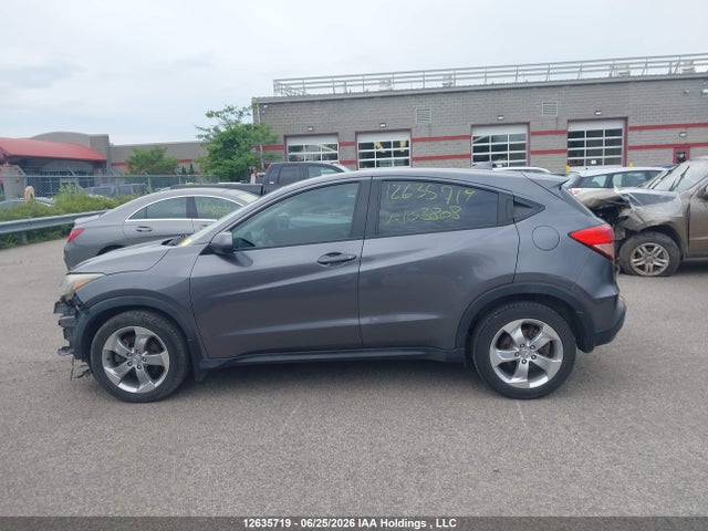 3CZRU5H31GM103808 Honda HR-V LX