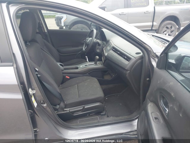 3CZRU5H31GM103808 Honda HR-V LX
