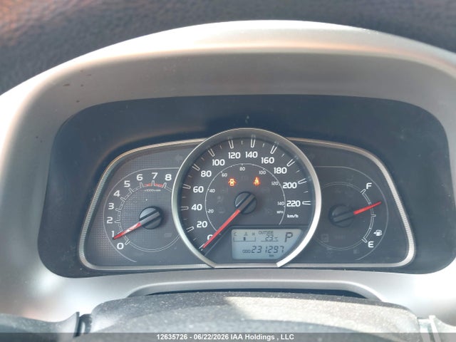 2T3BFREV0FW272181 Toyota RAV4 LE