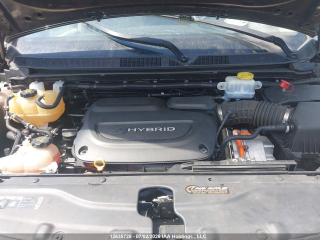Chrysler Pacifica Hybrid Limited 2018 2C4RC1N71JR168599 Image 10
