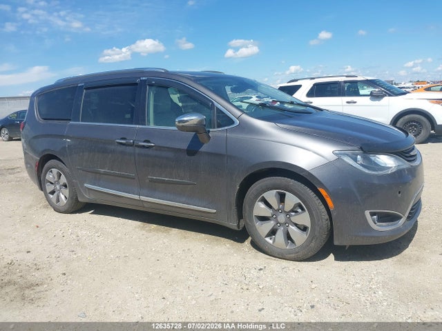 Chrysler Pacifica Hybrid Limited 2018 2C4RC1N71JR168599 Image 13