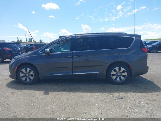 Chrysler Pacifica Hybrid Limited 2018 2C4RC1N71JR168599 Image 14