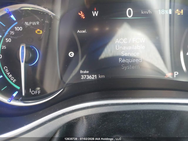Chrysler Pacifica Hybrid Limited 2018 2C4RC1N71JR168599 Image 15