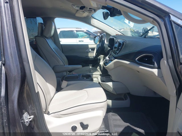 Chrysler Pacifica Hybrid Limited 2018 2C4RC1N71JR168599 Image 5