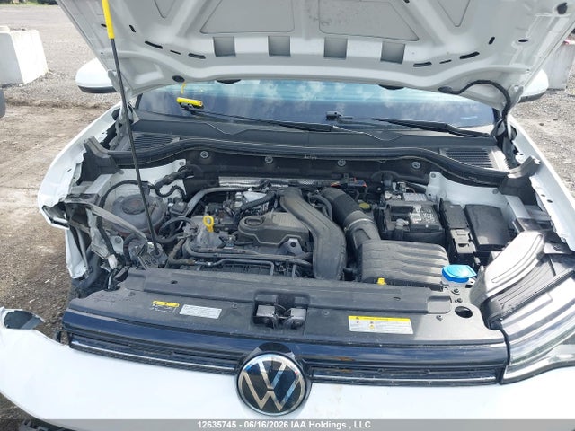 3VVUC7B22SM040825 Volkswagen TAOS SE