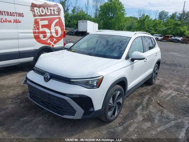 3VVUC7B22SM040825 Volkswagen TAOS SE