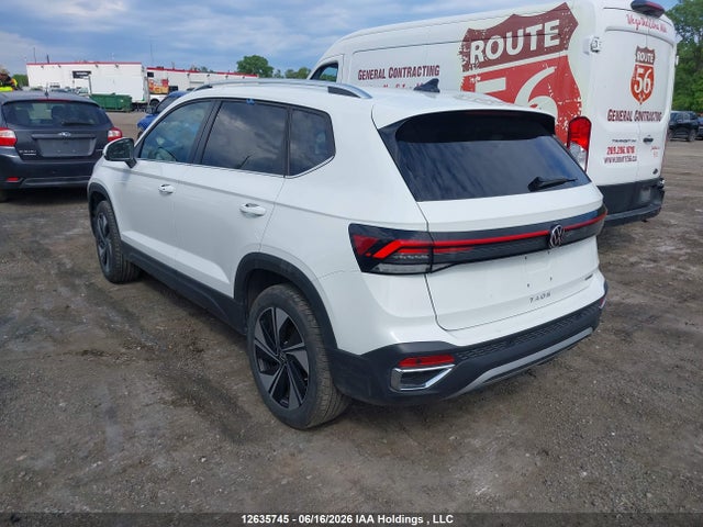 3VVUC7B22SM040825 Volkswagen TAOS SE