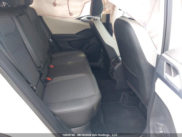 3VVUC7B22SM040825 Volkswagen TAOS SE