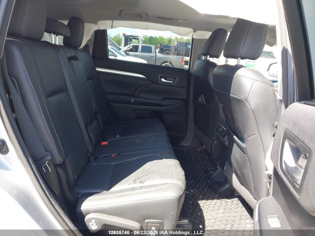 2015 Toyota Highlander Xle მანქანა იყიდება აუქციონზე, vin: 5TDJKRFH8FS123678, აუქციონის ნომერი: 12635746
