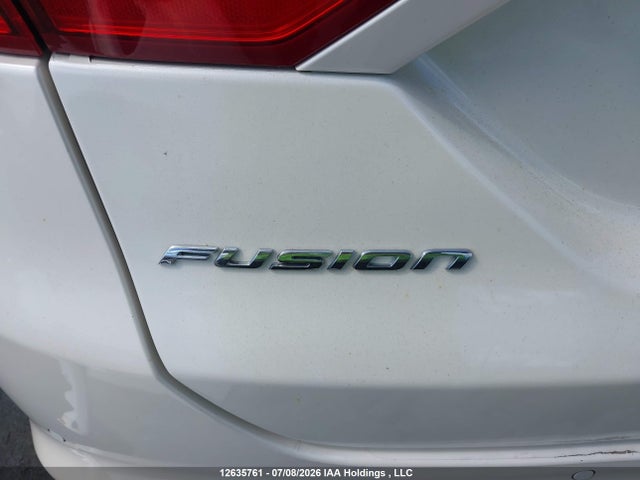 12635761 :رقم المزاد ، 3FA6P0D90FR229887 vin ، 2015 Ford Fusion Titanium مزاد بيع