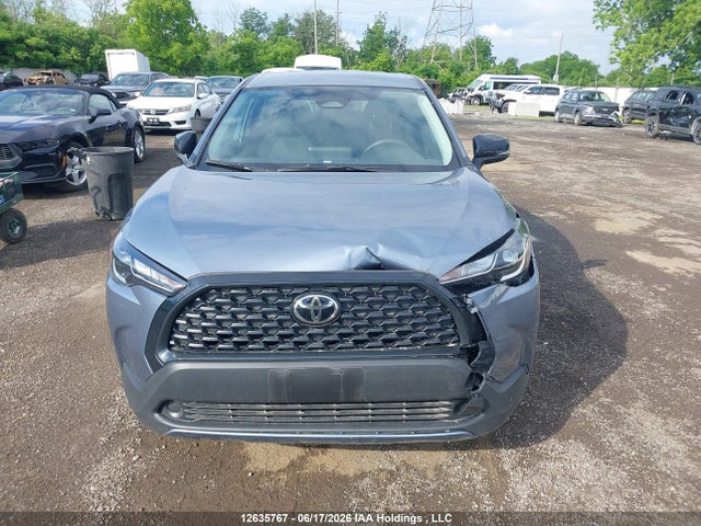 7MUCAAAG8SV139147 Toyota Corolla Cross Le