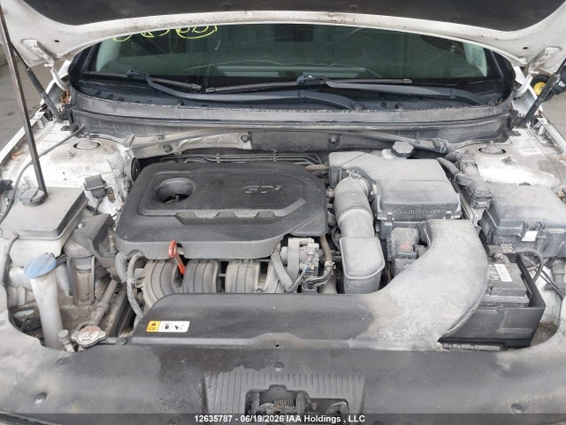 5NPE24AF0GH406240 Hyundai SONATA GL