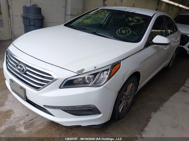 Hyundai SONATA GL 2016 5NPE24AF0GH406240 Image 2
