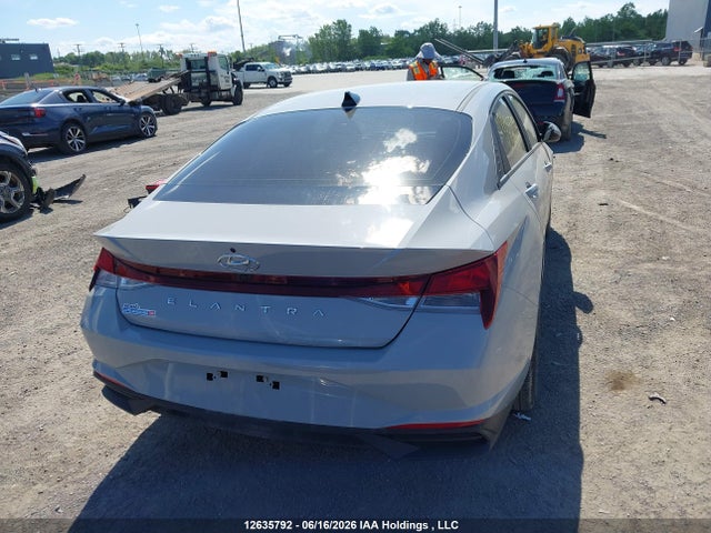 KMHLM4AG5NU263309 Hyundai Elantra Preferred Ivt With Sun And Tech Package