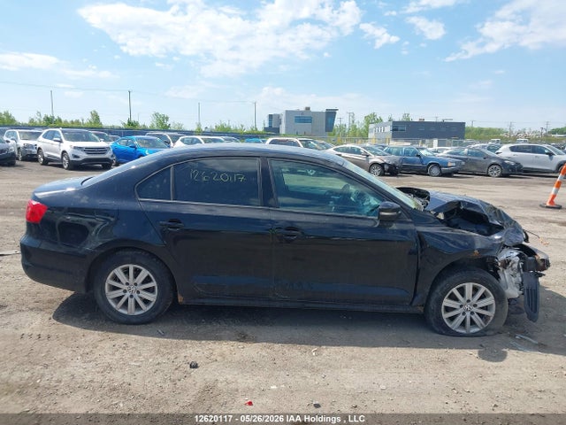 Продажа на аукционе авто 2013 Volkswagen Jetta 2.0l Comfortline, vin: 3VWBK7AJ4DM376655, номер лота: 12620117