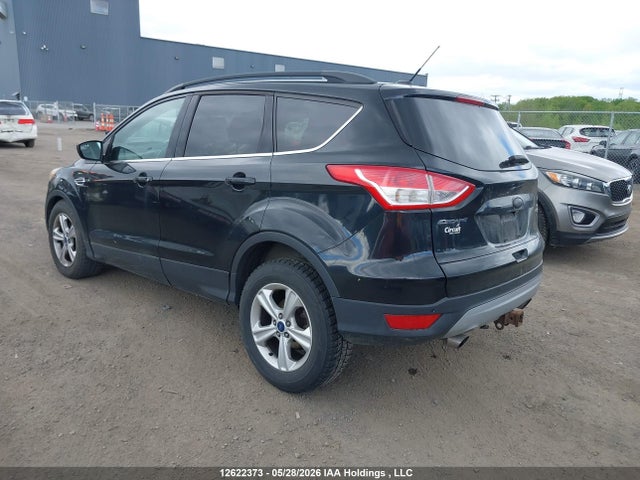 Продажа на аукционе авто 2015 Ford Escape Se, vin: 1FMCU0G93FUB99080, номер лота: 12622373