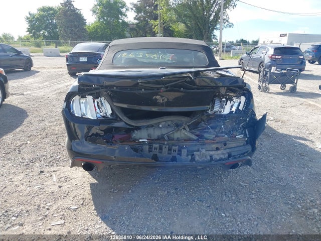 12635810 :رقم المزاد ، 1FATP8UH7G5325285 vin ، 2016 Ford Mustang Convertible مزاد بيع