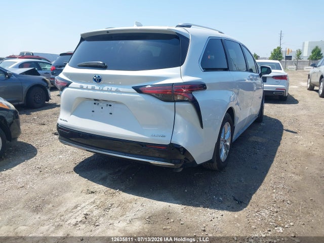 5TDGSKFC6SS225576 Toyota Sienna