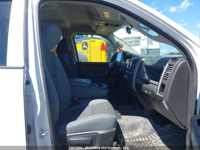 12635844 :رقم المزاد ، 3C6RR7KT6KG629961 vin ، 2019 Ram 1500 Classic Tradesman مزاد بيع