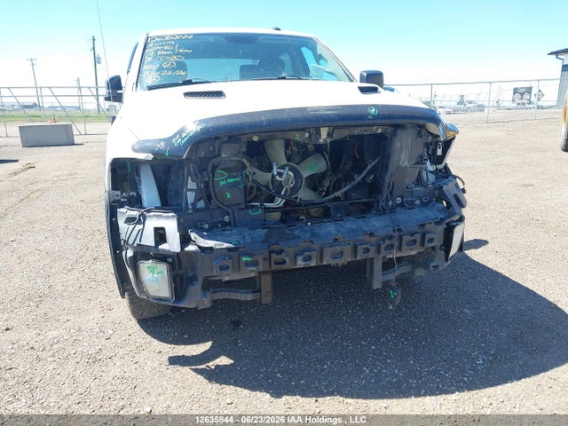 12635844 :رقم المزاد ، 3C6RR7KT6KG629961 vin ، 2019 Ram 1500 Classic Tradesman مزاد بيع