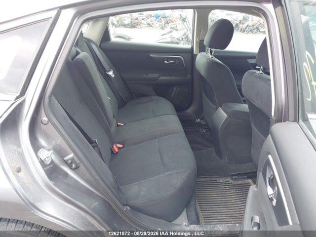 2015 Nissan Altima 2.5/2.5 S/2.5 Sl/2.5 Sv მანქანა იყიდება აუქციონზე, vin: 1N4AL3AP4FN329486, აუქციონის ნომერი: 12621872