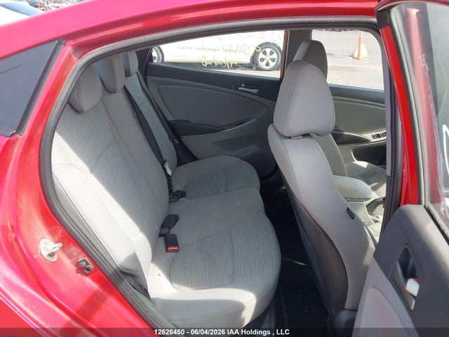 2015 Hyundai Accent Gl მანქანა იყიდება აუქციონზე, vin: KMHCT4AE6FU939172, აუქციონის ნომერი: 12626450