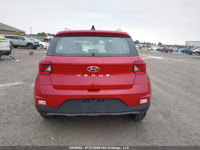 12635852 :رقم المزاد ، KMHRC8A30NU179142 vin ، 2022 Hyundai Venue مزاد بيع