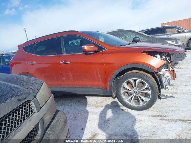 2015 Hyundai Santa Fe Sport 2.0t Limited მანქანა იყიდება აუქციონზე, vin: 5XYZUDLA0FG232933, აუქციონის ნომერი: 12553745