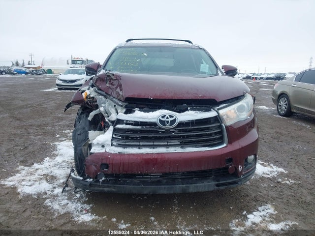 Продажа на аукционе авто 2015 Toyota Highlander Limited, vin: 5TDDKRFH6FS221153, номер лота: 12585024