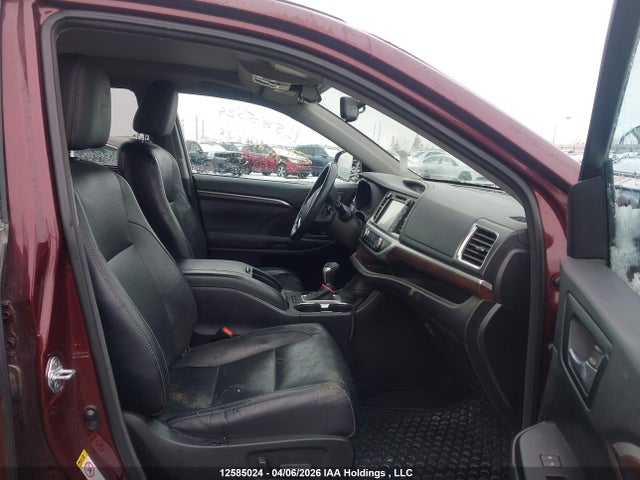 Продажа на аукционе авто 2015 Toyota Highlander Limited, vin: 5TDDKRFH6FS221153, номер лота: 12585024