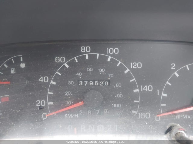 12607829 :رقم المزاد ، 1FTNX21S9XEC33319 vin ، 1999 Ford F-250 Lariat/xl/xlt مزاد بيع