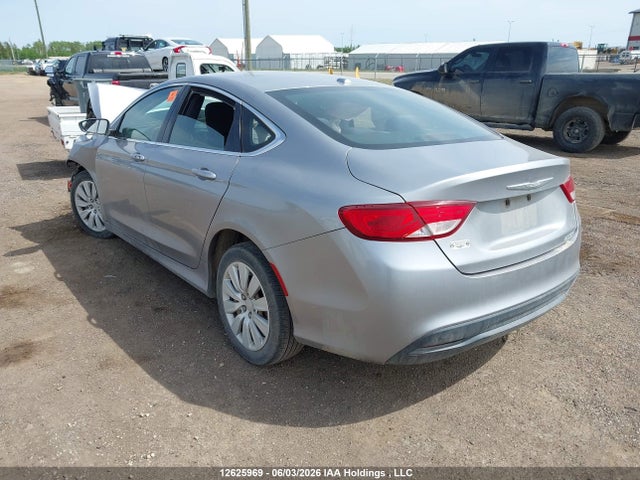 Chrysler 200 LX 2015 1C3CCCFB3FN599944 Image 3