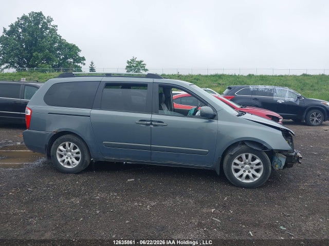 12635861 :رقم المزاد ، KNDMB233366100886 vin ، 2006 Kia Sedona Ex/lx مزاد بيع