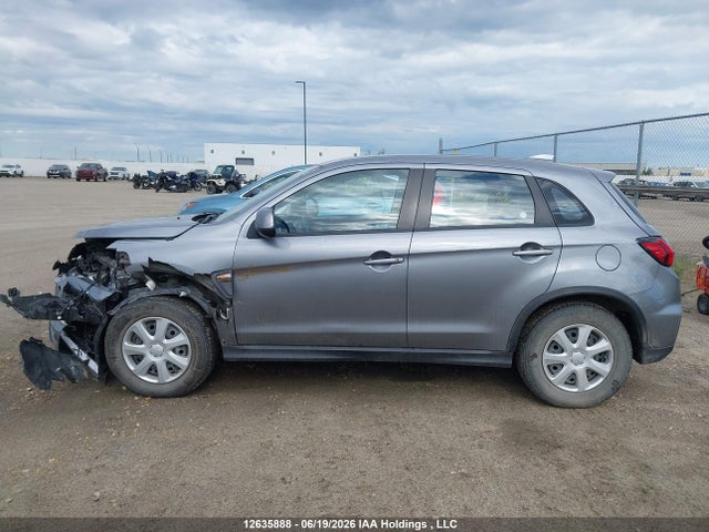 JA4AJUAU3PU606383 Mitsubishi RVR ES