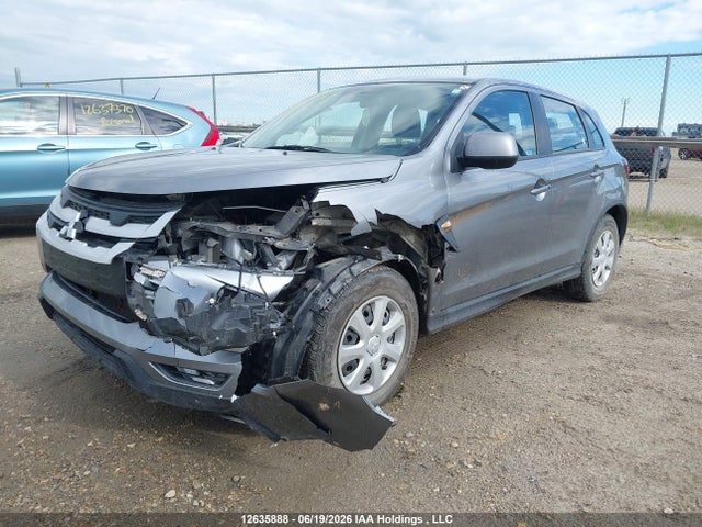 JA4AJUAU3PU606383 Mitsubishi RVR ES