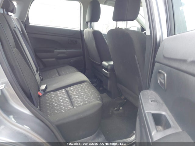 JA4AJUAU3PU606383 Mitsubishi RVR ES