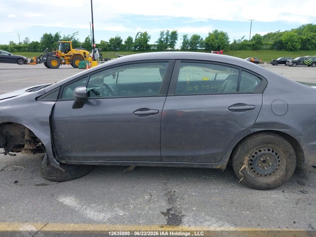 Honda Civic 2015 2HGFB2F47FH052483 Image 15