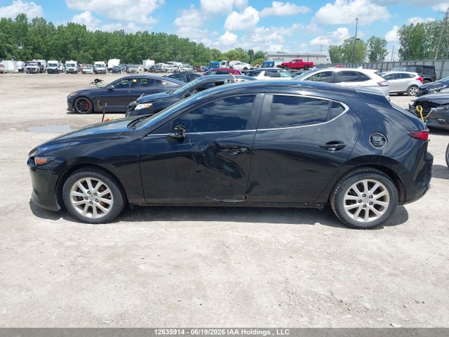 Mazda 3 2019 JM1BPALM9K1142045 Image 14