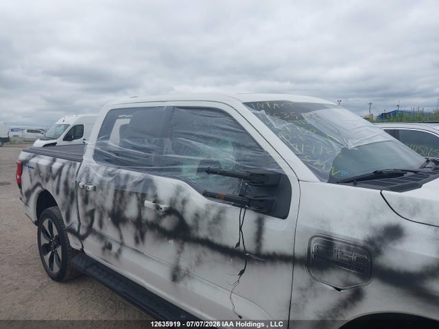 12635919 :رقم المزاد ، 1FT6W1EV2NWG12918 vin ، 2022 Ford F-150 Lightning مزاد بيع