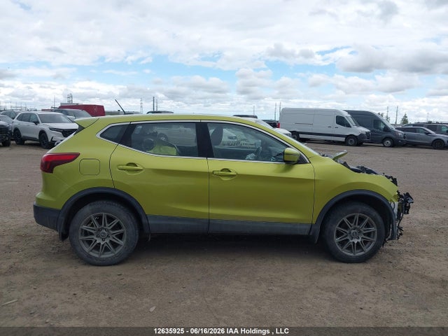 Продаж на аукціоні авто 2018 Nissan Qashqai S/sl/sv, vin: JN1BJ1CR8JW261285, номер лоту: 12635925